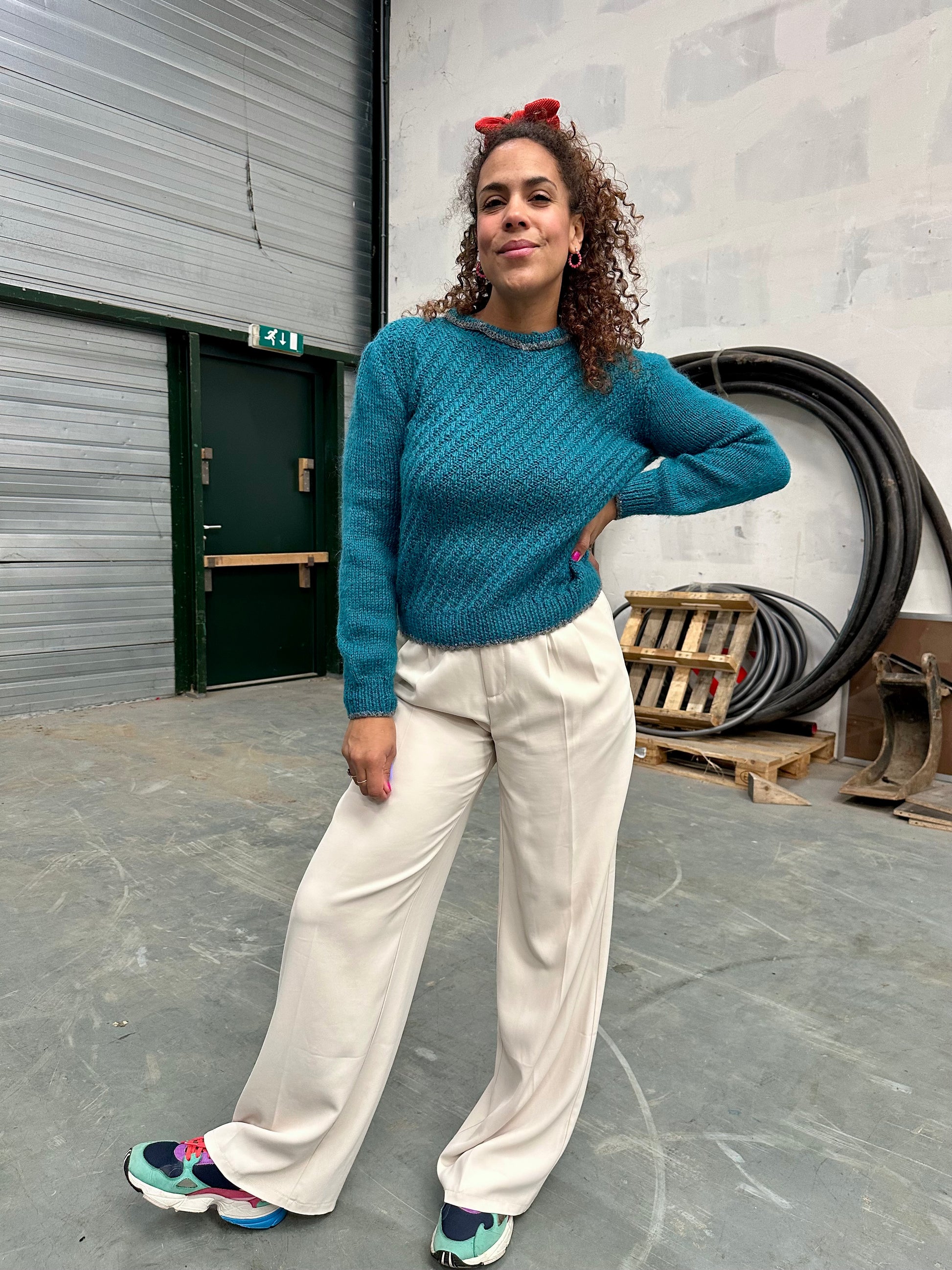 Vintage grofgebreide trui in teal met zilveren details