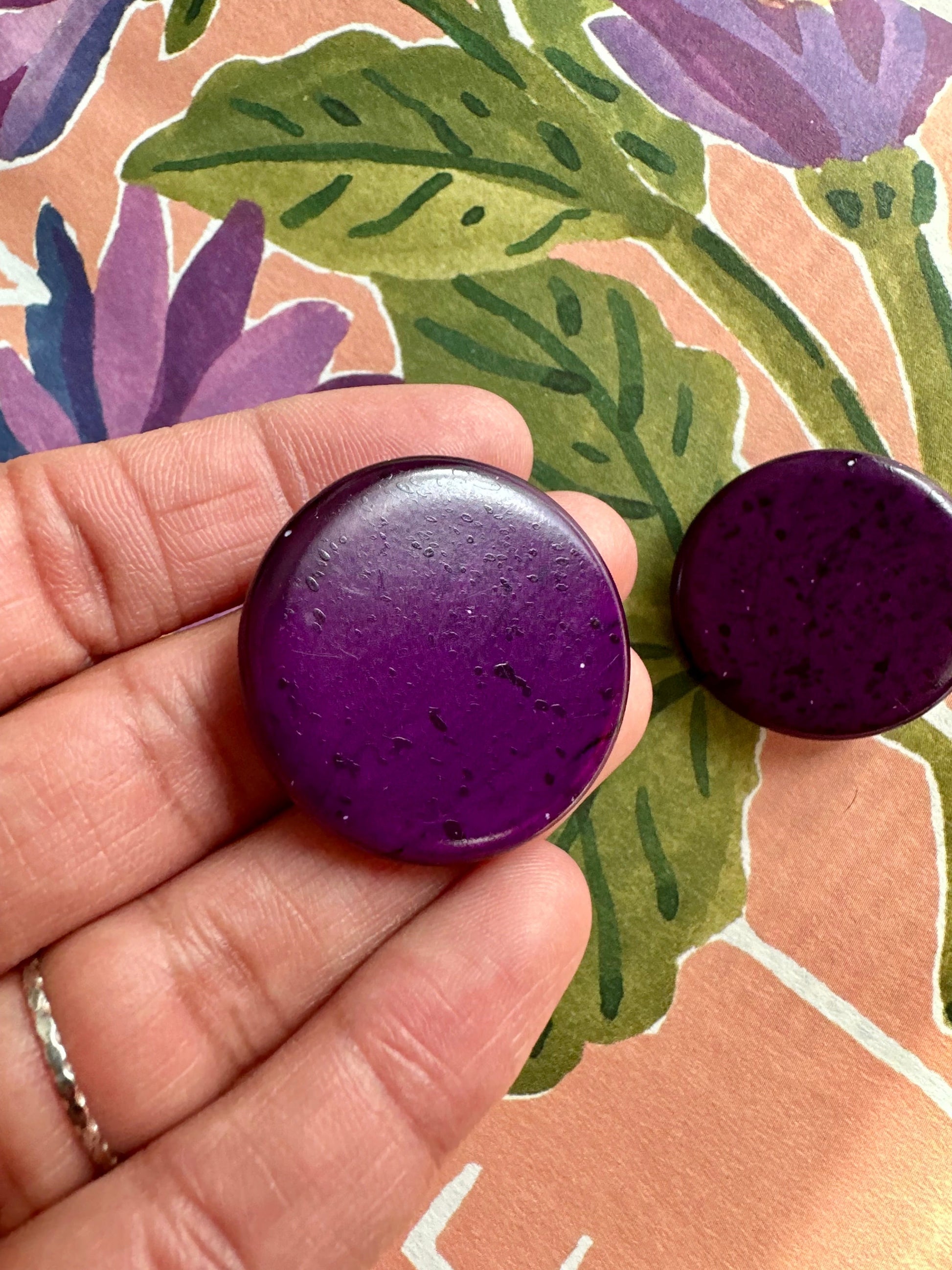 Vintage ronde paarse oorbellen