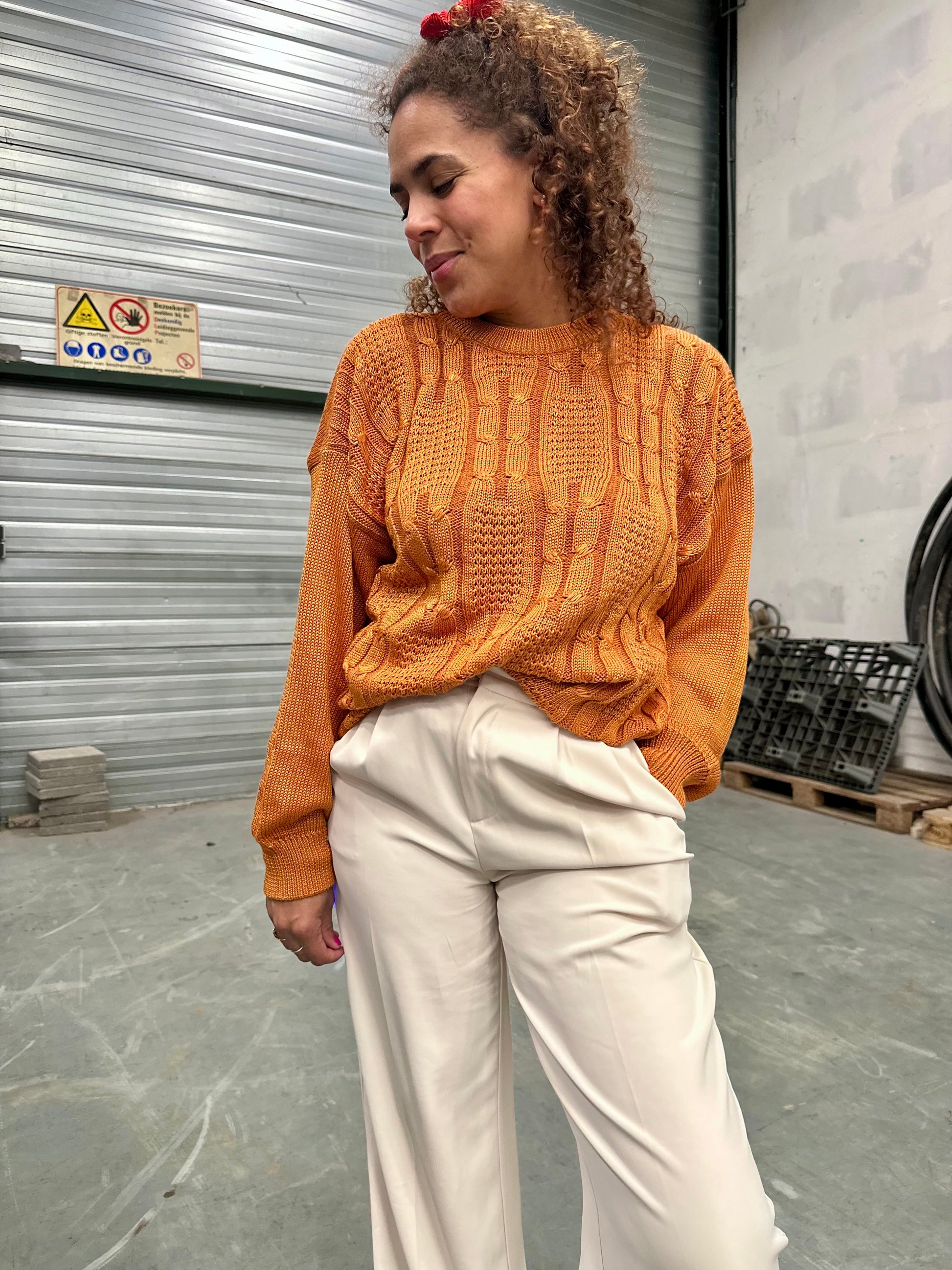 Vintage trui in oranje bruine kleur 