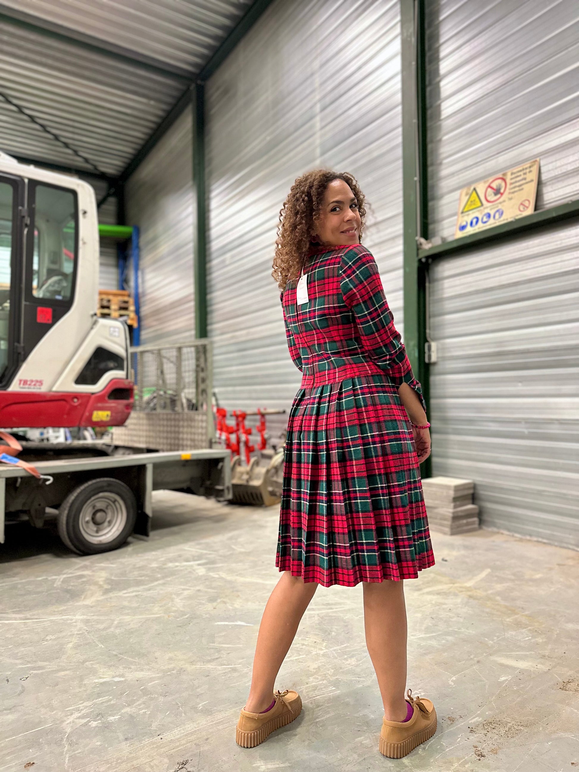 Vintage midi-jurk met plooien en ruit patroon