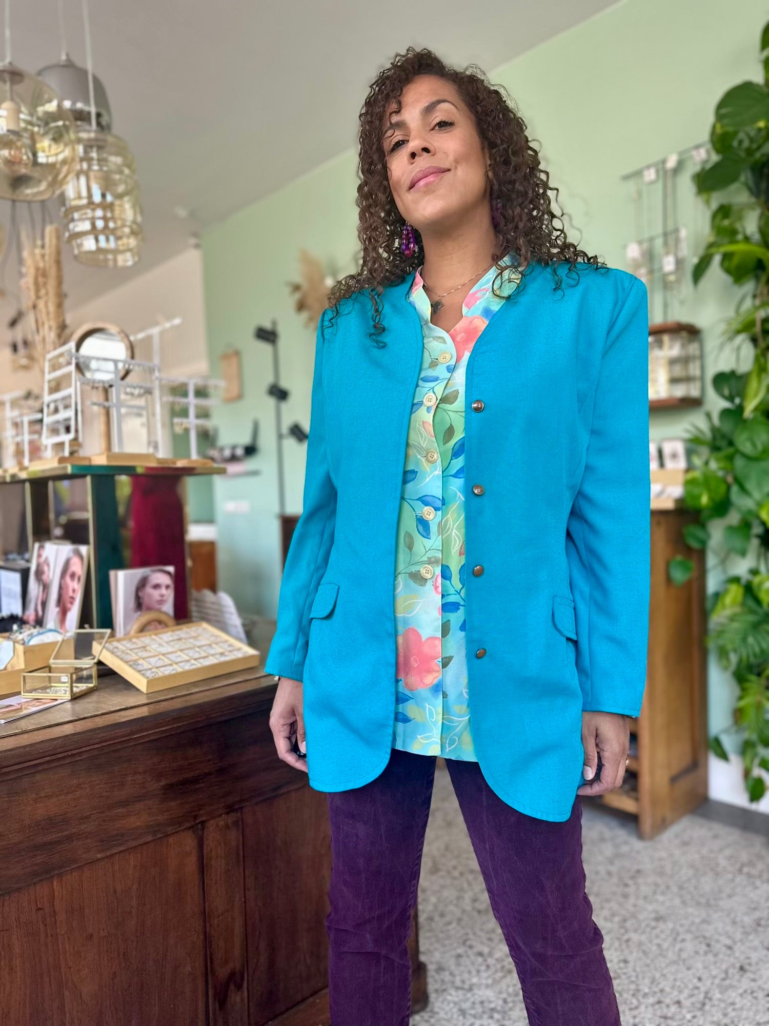 Retro blazer uit 80's in felblauw in plus size maat