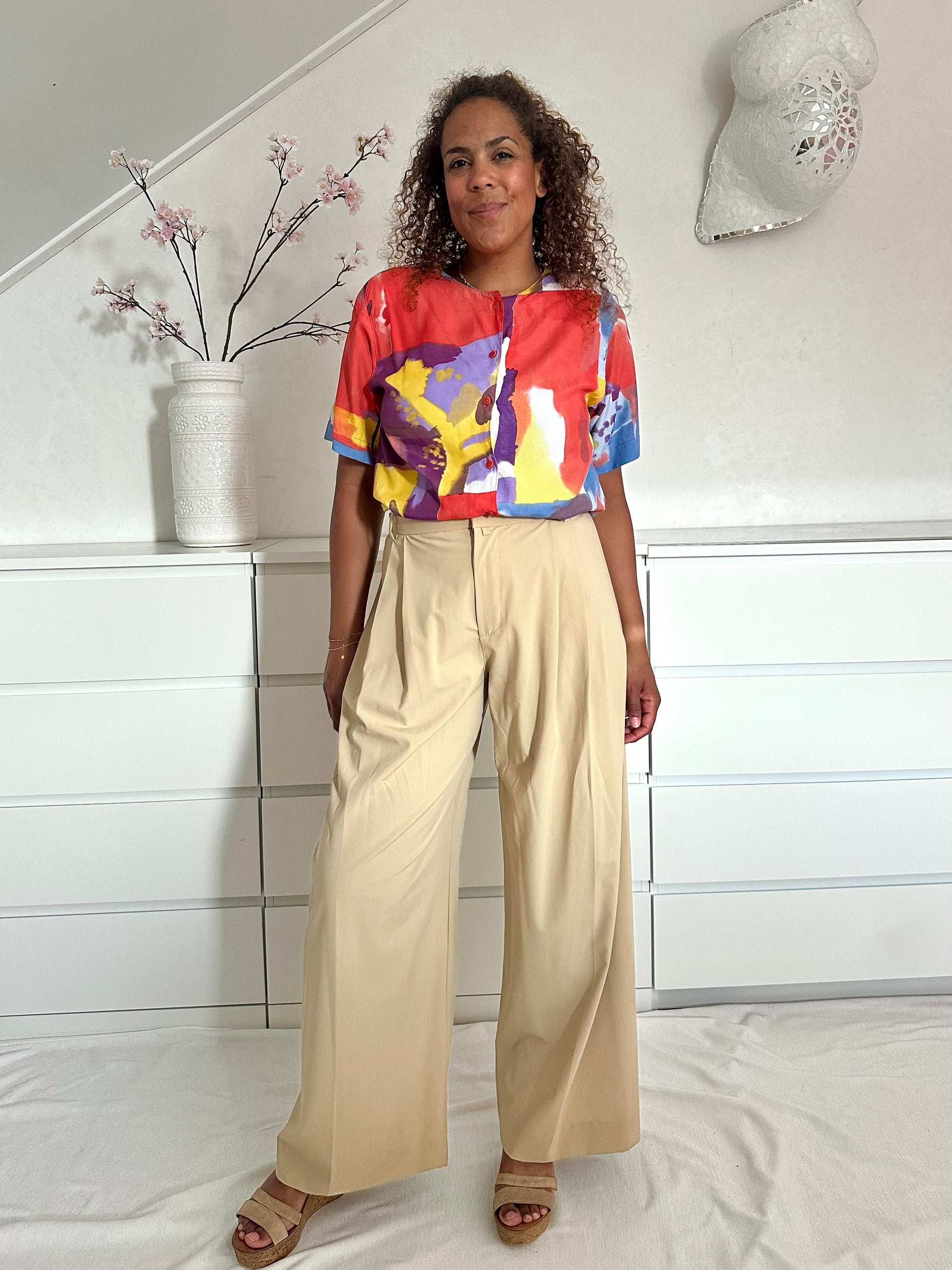 Retro zomerblouse met korte mouwen en colorblock kleuren