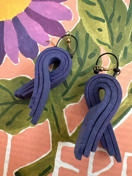 vintage oorbellen van foam uit jaren negentig